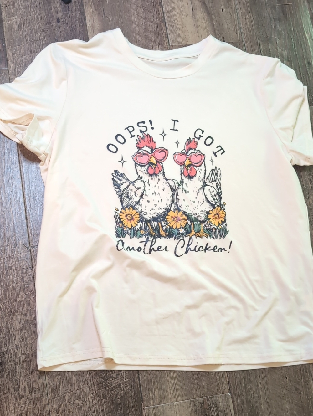 Chicken Themed T-shirt Size Large